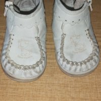  естествена кожа Обувки за прохождане, снимка 1 - Оригинални зарядни - 26621591
