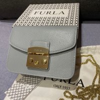 Furla Metropolis mini естествена кожа НОВА 17 см., снимка 1 - Чанти - 34676449