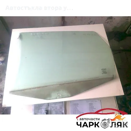 стъкло странично задно ляво за Фиат Пунто мк2, снимка 1