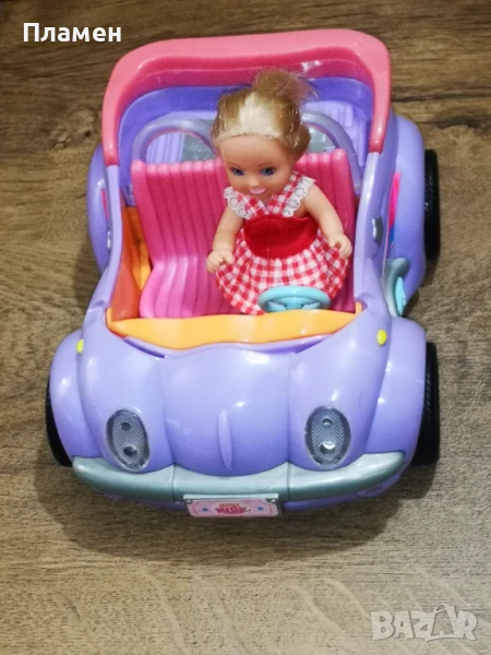 Кола със звуци на Zapf Creation и куклички Simba, снимка 1