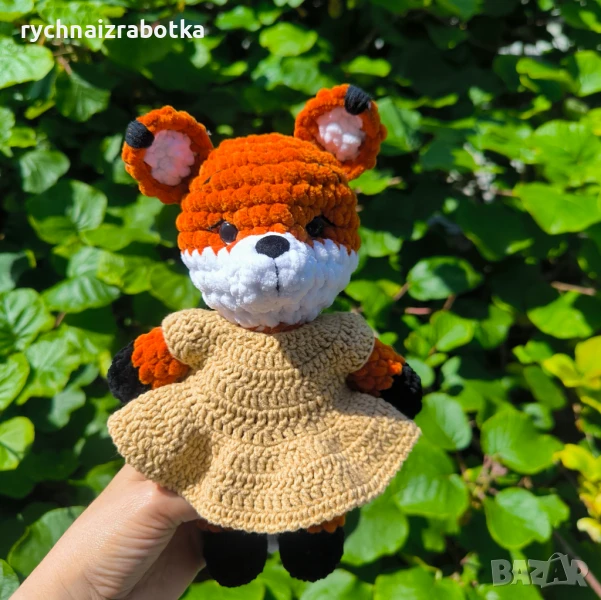 Плетена плюшена лисица, снимка 1