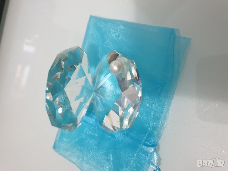 стъклена мида с перла, снимка 1