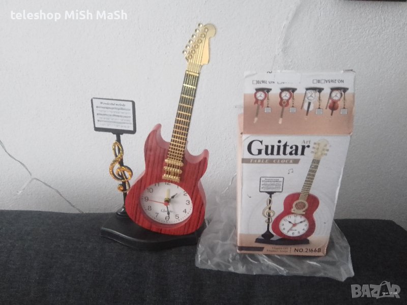 Китара часовник с аларма с батерия Duracell тип АА, снимка 1