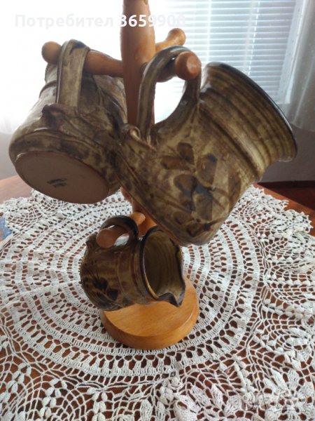 Две чаши за кафе и каничка за мляко, снимка 1