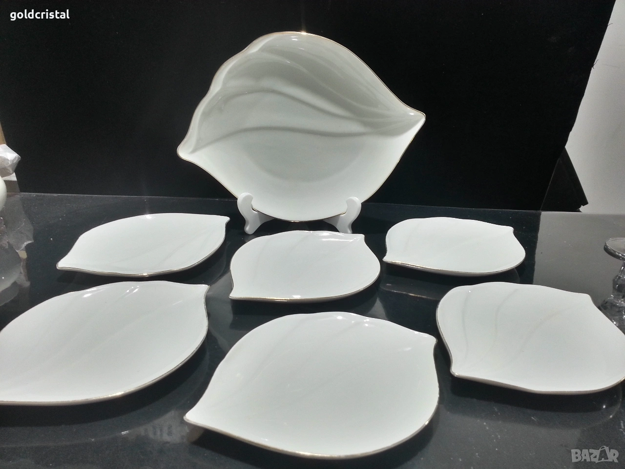 Стар български порцелан чинии , снимка 1