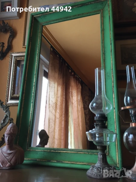 Огледало в дървена рамка, снимка 1