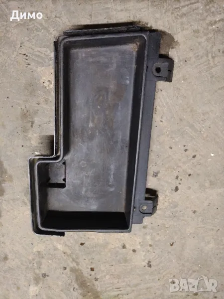 капак Акомулатор багажник bmw e46 318 143ks бмв е46 318 143кс, снимка 1