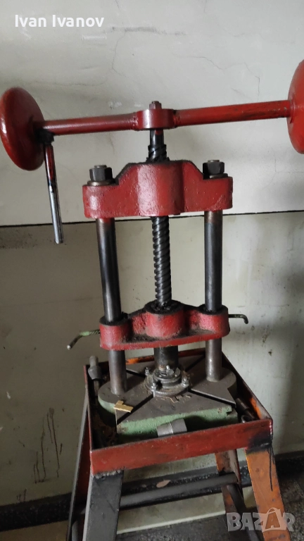 Продавам ръчни винтови преси., снимка 1