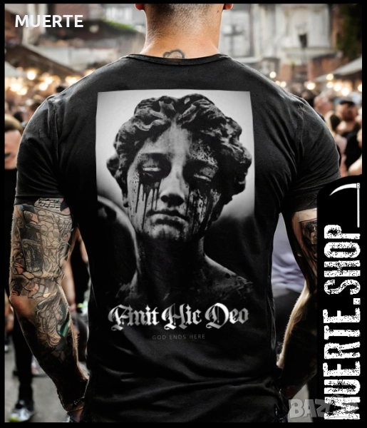 Черна тениска с щампа FINIT HIC DEO, снимка 1