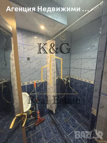 Тристаен тухлен в много добро състояние- кв" Варош " , снимка 5 - Апартаменти - 50159654