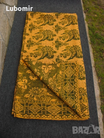 Голяма постелка - жакардова - двулицева !