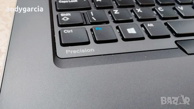 Dell Precision 7740/Intel Core i5-9400H/Radeon WX7130 8GB/16GB RAM/512GB SSD NVMe/17.3 HD+ матов, снимка 9 - Лаптопи за работа - 46769340