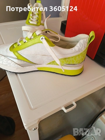 Оригинални маратонки MICHAEL KORS, размер 37, снимка 7 - Маратонки - 53150467