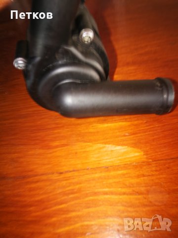 Водни помпи за печка Webasto Thermo Top V VW Touran, снимка 2 - Части - 26452968