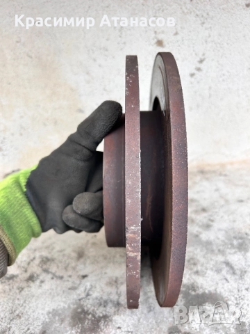 Спирачени дискове задни за Тойота Авенсис T27. Седан. 2009-2015г, снимка 2 - Части - 52891790