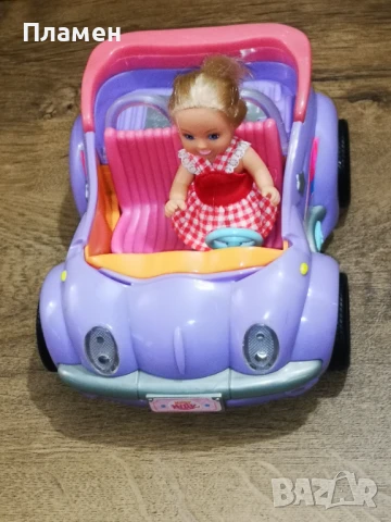 Кола със звуци на Zapf Creation и куклички Simba