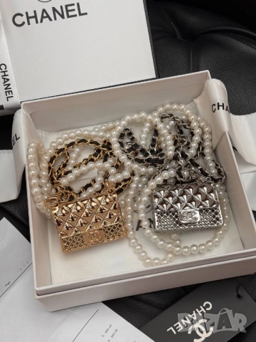 колани/ чанта chanel celine , снимка 13 - Колани - 51782349