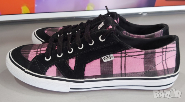VANS 38.5 номер оригинални , снимка 1