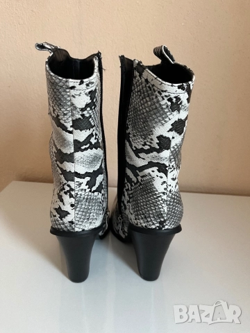 Каубойски модерни ботуши, снимка 4 - Дамски ботуши - 52836210