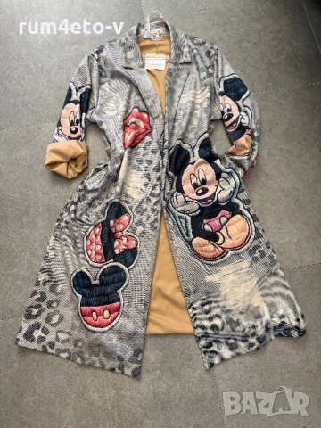 Манто Дисни в много десени , снимка 3 - Палта, манта - 51771077