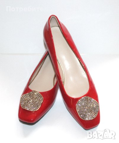 НОВИ официално-елегантни, червени лачени балерини на малък ток 38,5 39, снимка 5 - Дамски обувки на ток - 44014887