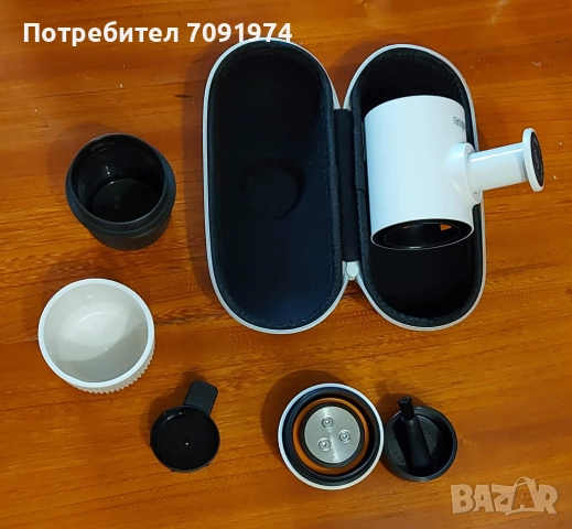 Преносима кафемашина Wacaco Nanopresso + калъф, снимка 2 - Термоси - 51554251