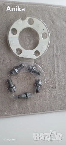 5 броя резервни болтове Mercedes, снимка 2 - Части - 53600252