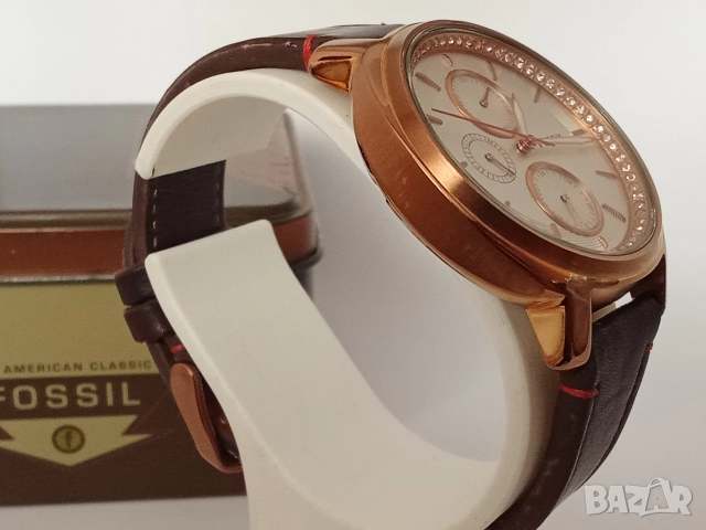 FOSSIL Дамски часовник като нов с кутия