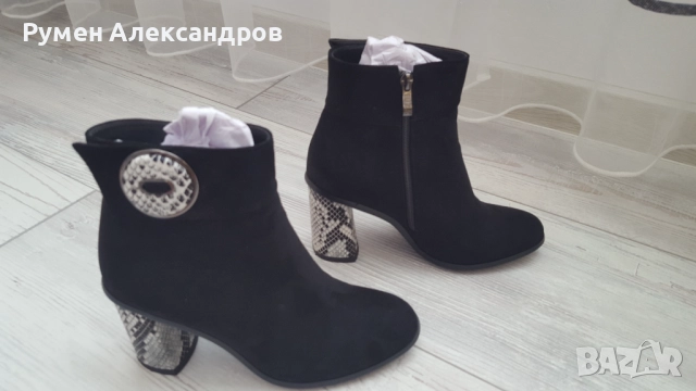Чисто нови черни велурени дамски боти ELIZA РАЗМЕР 38, снимка 5 - Дамски боти - 52585423