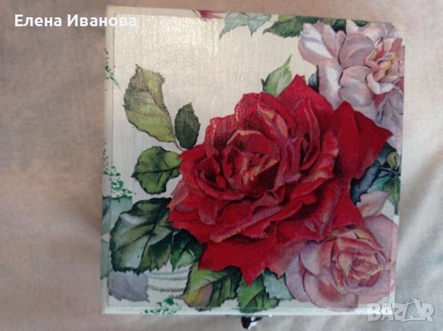 Кутия с рози - декупаж