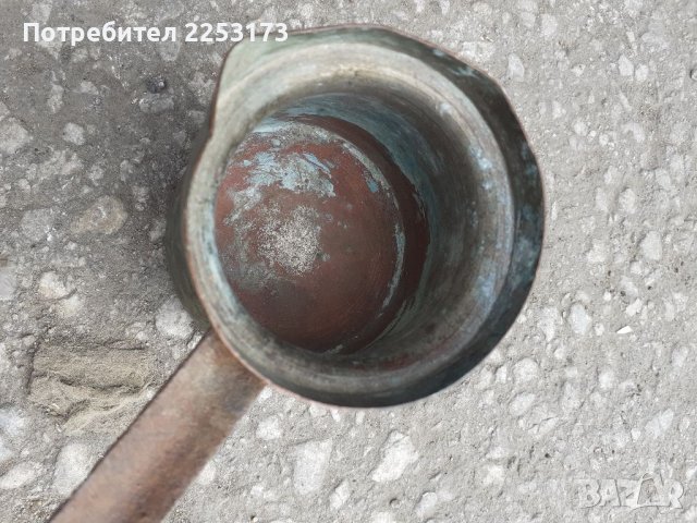 Старо медно джезве с желязна дръжка, снимка 2 - Декорация за дома - 38825370