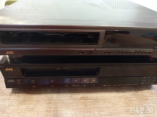 JVC HR-D230EK - vhs recorder - видео, снимка 2 - MP3 и MP4 плеъри - 48510442