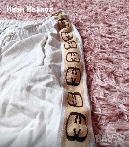 Оригинални къси панталони Gucci , снимка 8 - Къси панталони - 50432436