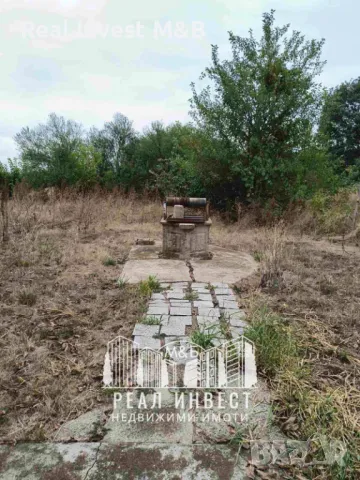 Продавам къща в с. Върбица, снимка 2 - Къщи - 47831328