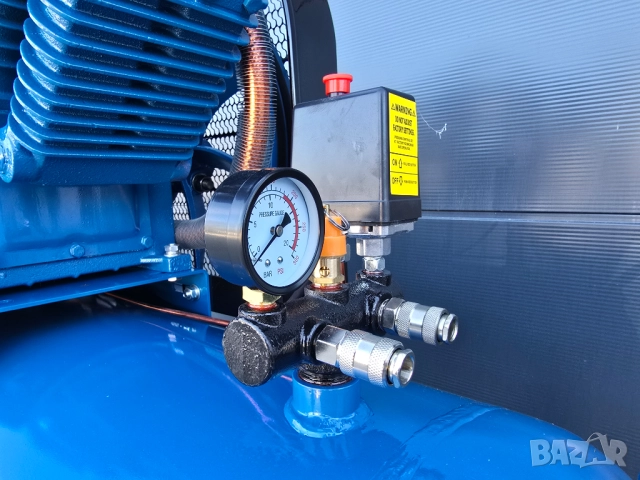 Компресор за въздух 500л.7.5 KW / 10 HР / 12.5 бара. Дебит усилен „TACH -1200л/мин, снимка 2 - Компресори - 52293233