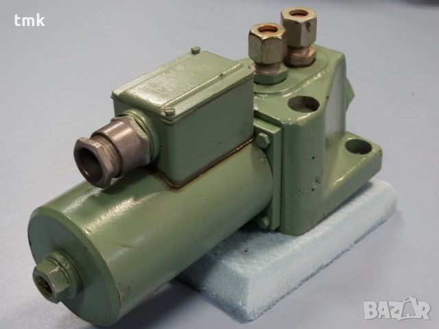 Хидравличен клапан J.KERN KG GS1G, снимка 3 - Резервни части за машини - 28929295