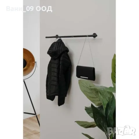 Стенна закачалка тип "лост" за якета и палта