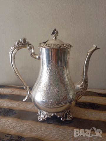Посребрен месингов чайник