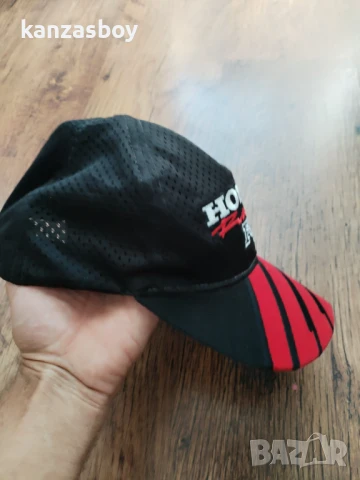 fox racing honda cap - страхотна мъжка шапка универсален размер, снимка 4 - Шапки - 51007880