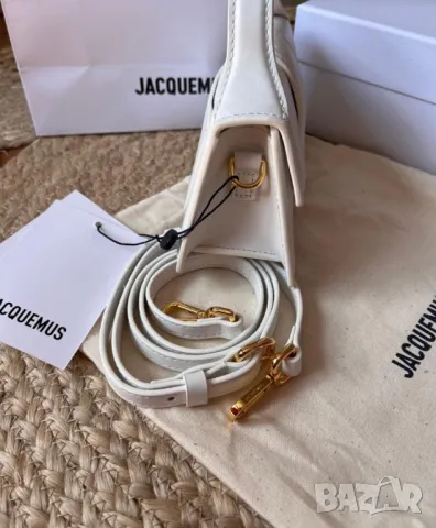 дамска чанта jacquemus , снимка 4 - Чанти - 48744870