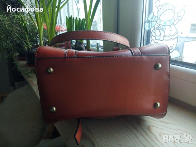 елегантна дамска чанта от еко кожа, снимка 3 - Чанти - 35638666