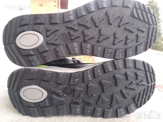 зимни детски ботуши за сняг, 33 номер, снимка 8 - Детски маратонки - 52684337