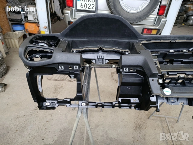 Арматурно табло Голф 7.5, снимка 2 - Части - 53053055