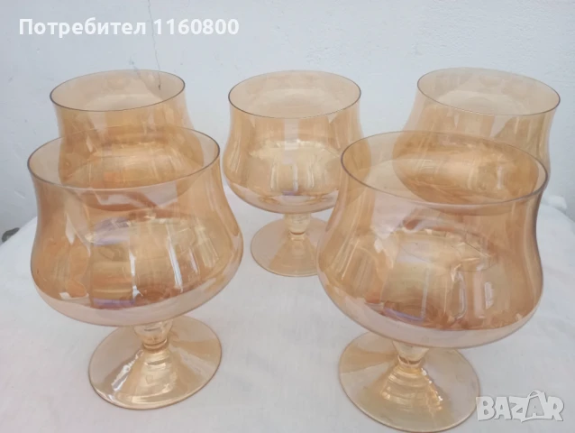 Чаши за шампанско