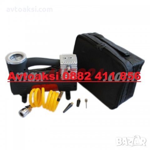 Компресор за помпане на гуми с фенер 12V -218