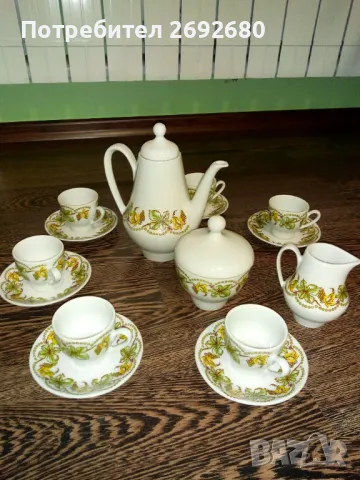 Български порцеланов сервиз за чай/кафе от 80-те години/ново