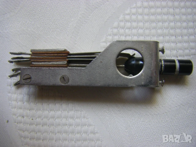 Електрически бутон военно производство с контактни пластини, снимка 3 - Друга електроника - 51208092