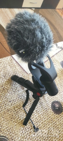 Микрофон Comica CVM-V30 PRO Shotgun, черен, снимка 5 - Чанти, стативи, аксесоари - 53518295