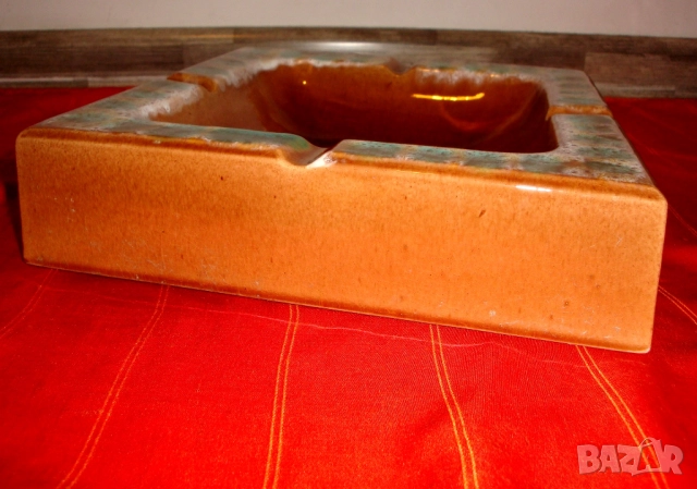 Голям ретро винтидж пепелник, снимка 3 - Антикварни и старинни предмети - 52802240