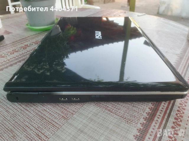 Лаптоп MSI i5 /17.3", снимка 7 - Лаптопи за дома - 51471074